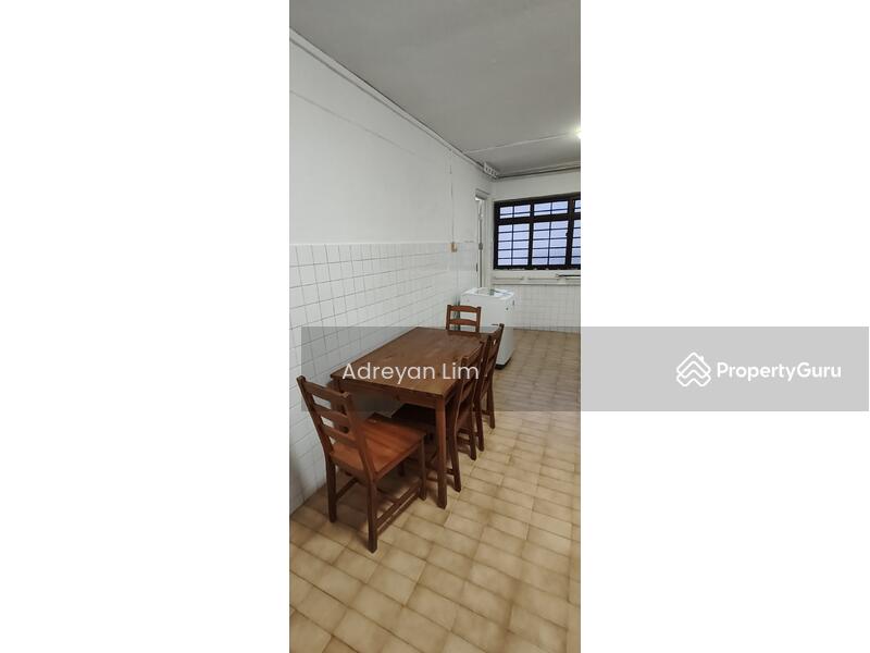 For Rent - 109 Clementi Street 11