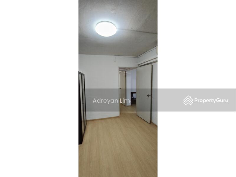 For Rent - 109 Clementi Street 11