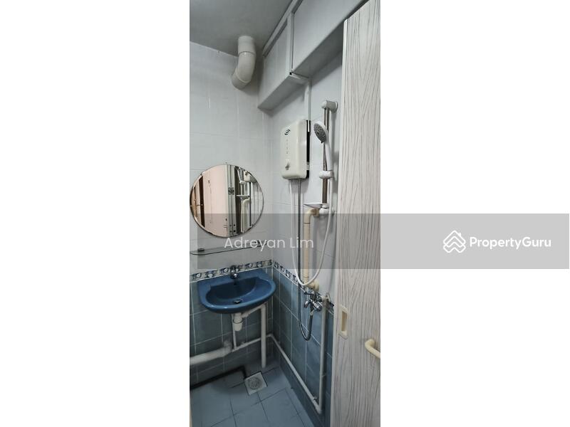 For Rent - 109 Clementi Street 11