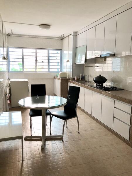 Bright and renovated kitchen