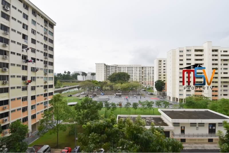 255 Bangkit Road, 255 Bangkit Road, Room Rental, 968 sqft, HDB Flat For Rent, by Val Cha 谢双宇, 22984645 - PropertyGuru.com.sg