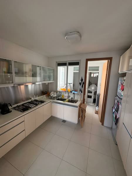 The Sea View, 31 Amber Road, 4 Bedrooms, 1,518 sqft, Condominium For Rent, by May Kwek, 22985826 - PropertyGuru.com.sg