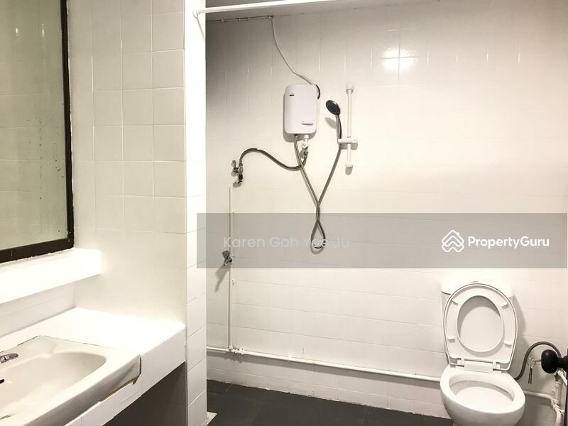 For Sale - People's Park Centre