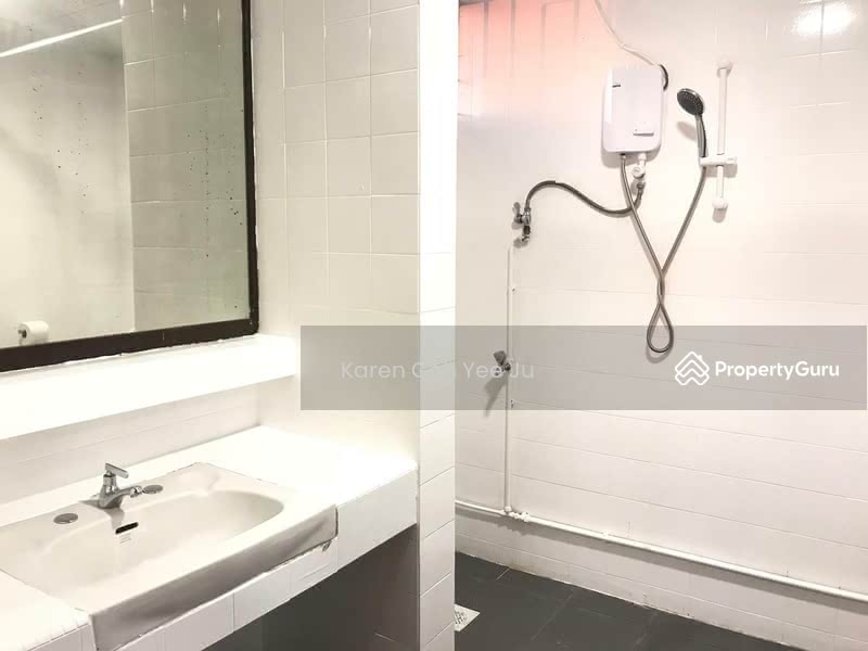 For Sale - People's Park Centre