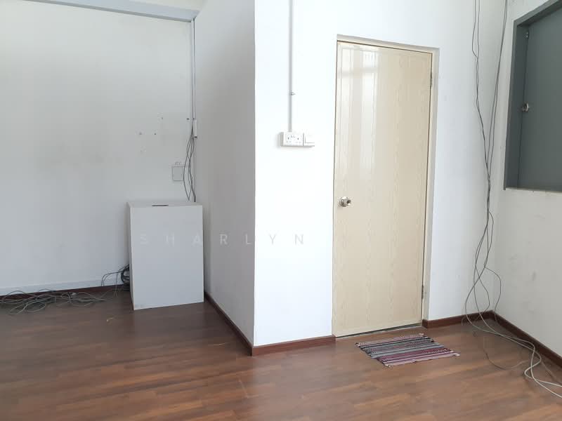 Oxley BizHub 2, 62 Ubi Road 1, 990 sqft, Light Industrial (B1) For Rent, by Sharlyn Neo, 22996247 - CommercialGuru.com.sg