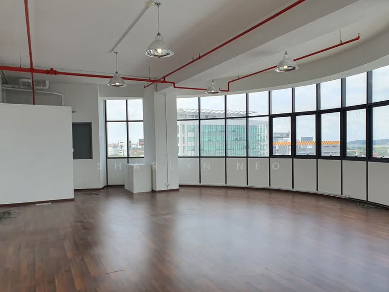 OXLEY BIZHUB 2