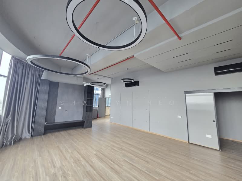 OXLEY BIZHUB 2