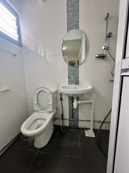 501 Hougang Avenue 8, 501 Hougang Avenue 8, 2 Bedrooms, 688 sqft, HDB Flat For Rent, by Michael Nge, 22998087 - PropertyGuru.com.sg