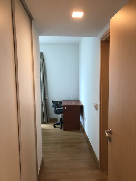 Eight Riversuites, 10 Whampoa East, 4 Bedrooms, 1,356 sqft, Condominium For Rent, by Caroline Soelistyo, 23000617 - Junior master - PropertyGuru.com.sg