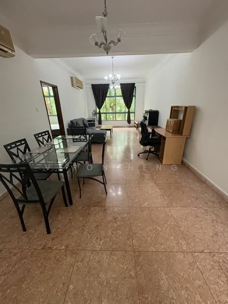 Changi Green, 712 Upper Changi Road East, 2 Bedrooms, 1,001 sqft, Condominium For Rent, by Veron Heng, 23003597 - PropertyGuru.com.sg