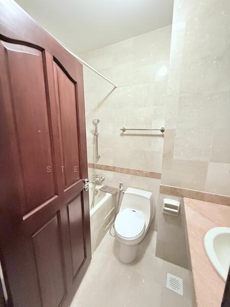 Tanglin Regency, 383 Tanglin Road, 2 Bedrooms, 710 sqft, Condominium For Rent, by Steven Wen, 23005301 - PropertyGuru.com.sg