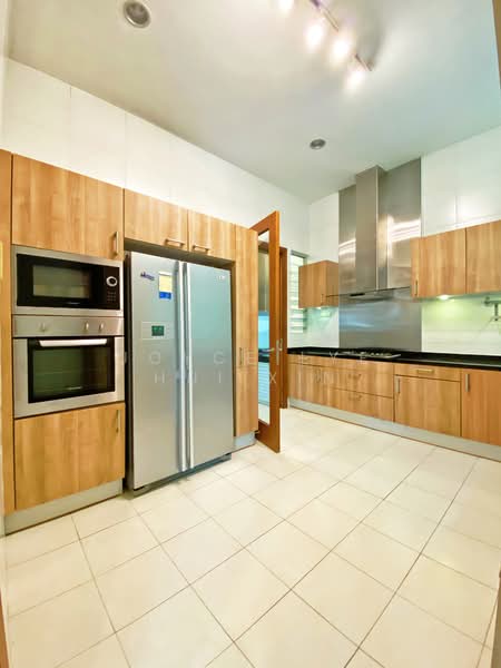 Namly Crescent, , 6 Bedrooms, 4,400 sqft, Semi-Detached House For Rent, by Joyce Lye Hui Xin, 23008139 - PropertyGuru.com.sg