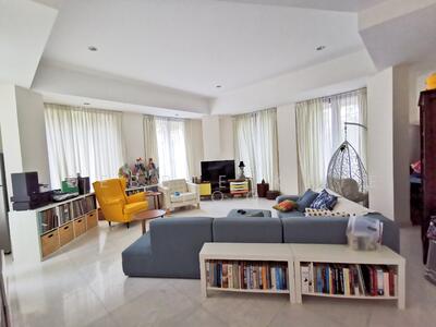 For Rent - BEAUTIFUL MODERN DUCHESS AVE BUNGALOW