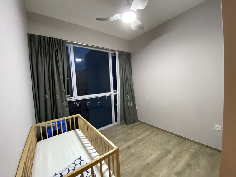 2nd Bedroom 