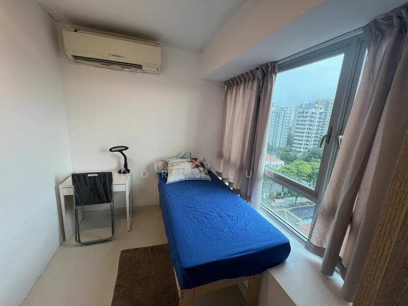 For Rent - Esta Ruby