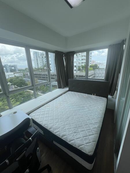For Rent - Esta Ruby