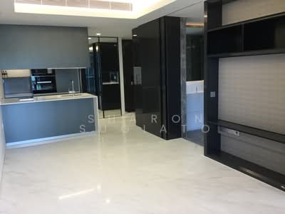 For Sale - Cairnhill Nine