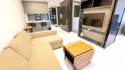 For Sale - Cairnhill Nine