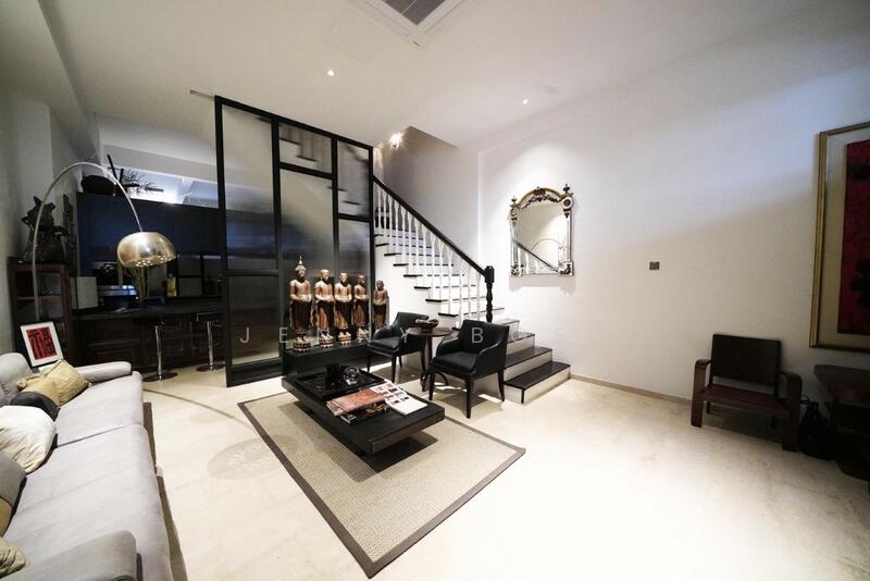 Beautifully Renovated Pre-war Shophouse