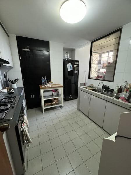 Sommerville Park, 73 Farrer Drive, Tanglin / Holland / Bukit Timah, 3 Bedrooms, 1,302 sqft, Condominium For Rent, by Juliana Ang, 23035686 - PropertyGuru.com.sg