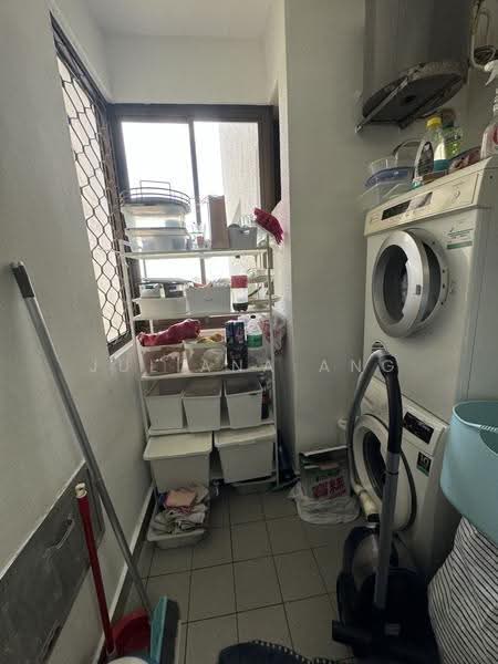 Sommerville Park, 73 Farrer Drive, Tanglin / Holland / Bukit Timah, 3 Bedrooms, 1,302 sqft, Condominium For Rent, by Juliana Ang, 23035686 - PropertyGuru.com.sg