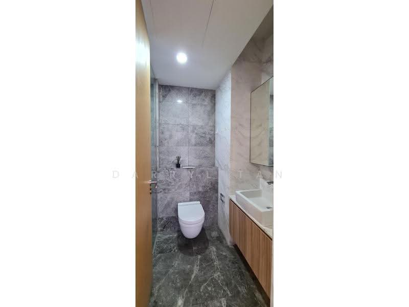 The Peak @ Cairnhill I, 51 Cairnhill Circle, Orchard / River Valley, 1 Bedroom, 527 sqft, Condominium For Rent, by Darryl Tan, 23040292 - Bathroom - PropertyGuru.com.sg
