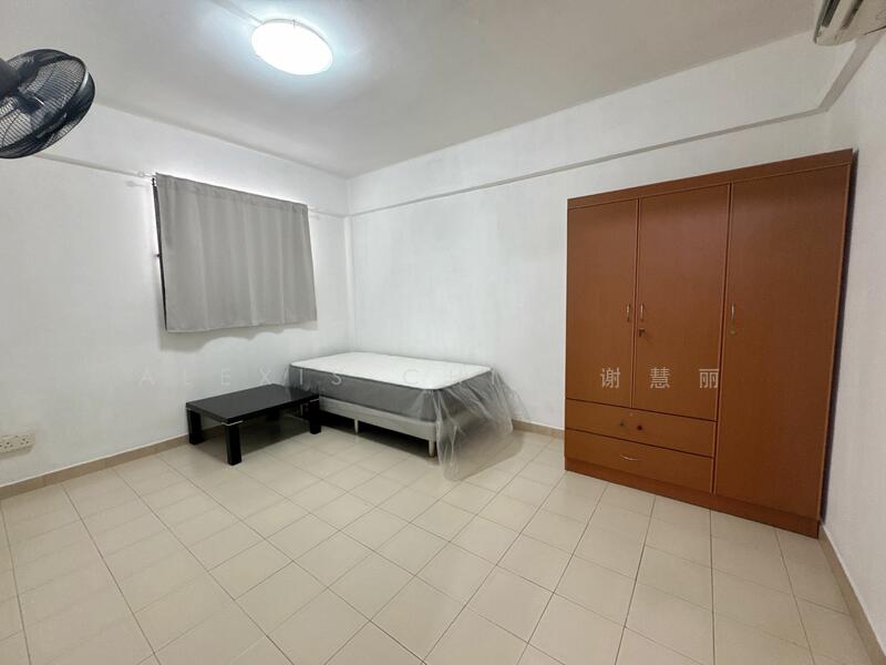 141 Yishun Ring Road, 141 Yishun Ring Road, Sembawang / Yishun, 2 Bedrooms, 732 sqft, HDB Flat For Rent, by Alexis Chia 谢慧丽, 23040634 - PropertyGuru.com.sg