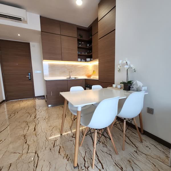 Queens Peak, 3 Dundee Road, 2 Bedrooms, 624 sqft, Condominium For Rent, by Jimmy Lye, 23043335 - PropertyGuru.com.sg