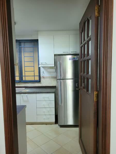 Westcove Condo, 12 West Coast Crescent, 2 Bedrooms, 1,300 sqft, Condominium For Rent, by Clare Lee, 23045934 - PropertyGuru.com.sg