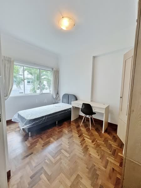 Royal Palm Mansions, 330 Pasir Panjang Road, 4 Bedrooms, 1,227 sqft, Condominium For Rent, by Lawrence Hong, 23048020 - PropertyGuru.com.sg