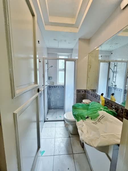 Royal Palm Mansions, 330 Pasir Panjang Road, 4 Bedrooms, 1,227 sqft, Condominium For Rent, by Lawrence Hong, 23048020 - PropertyGuru.com.sg