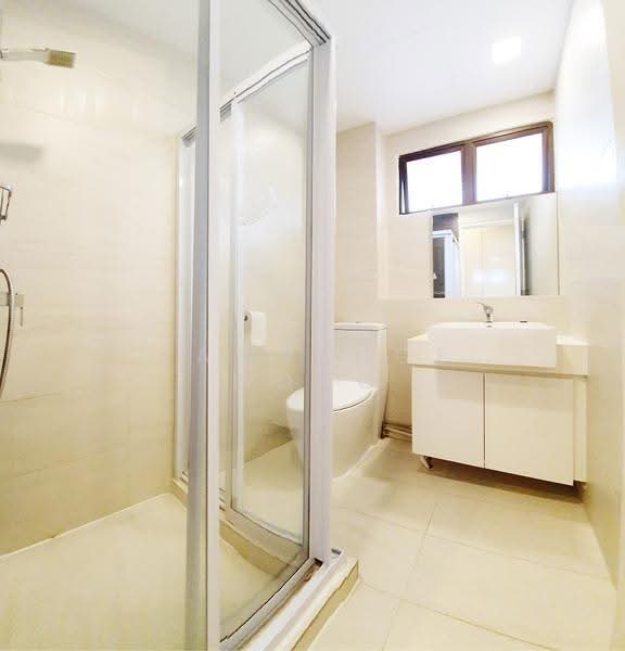 Parkway View, 39 Marine Parade Road, East Coast / Marine Parade, 4 Bedrooms, 2,776 sqft, Condominium For Rent, by Lawrence Hong, 23050320 - PropertyGuru.com.sg