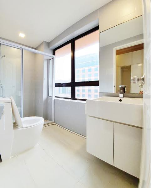 Parkway View, 39 Marine Parade Road, East Coast / Marine Parade, 4 Bedrooms, 2,776 sqft, Condominium For Rent, by Lawrence Hong, 23050320 - PropertyGuru.com.sg