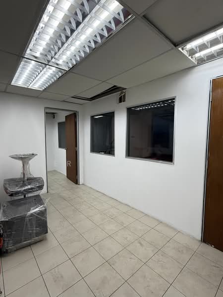 Pioneer Centre, 1 Soon Lee Street, 1,485 sqft, Factory / Workshop (B2) For Rent, by Derrick Neo, 23057416 - CommercialGuru.com.sg