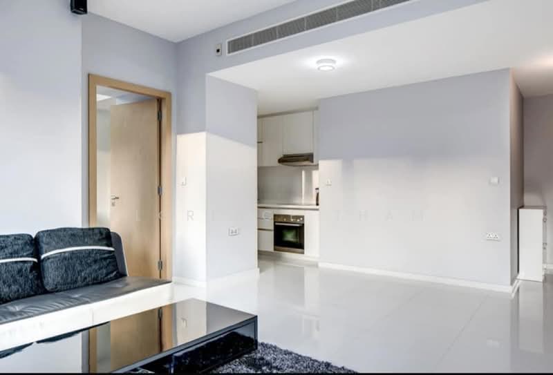 One Shenton, 1 Shenton Way, 1 Bedroom, 850 sqft, Condominium For Rent, by Florence Tham, 23057582 - PropertyGuru.com.sg