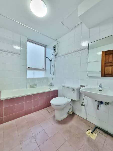 336 River Valley, 336 River Valley Road, 2 Bedrooms, 1,539 sqft, Apartment For Rent, by Lawrence Hong, 23061026 - PropertyGuru.com.sg