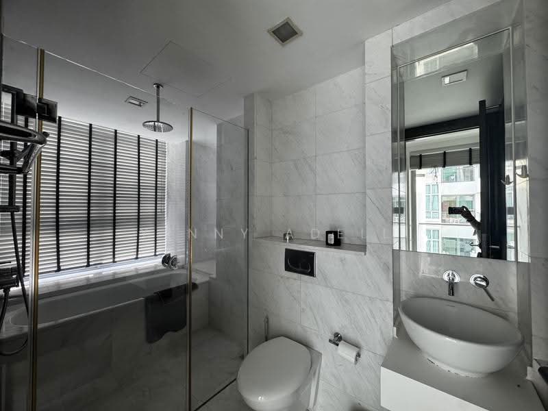Nathan Residences, 25 Nathan Road, Tanglin / Holland / Bukit Timah, 1 Bedroom, 592 sqft, Condominium For Rent, by Yenny Adell, 23061793 - Bathroom - PropertyGuru.com.sg