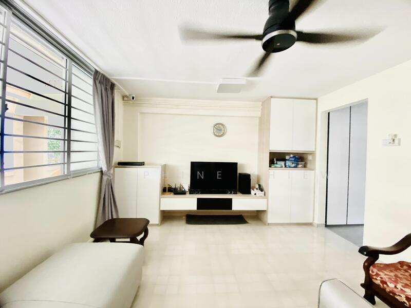 For Rent - 456 Tampines Street 42