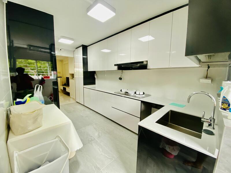 For Rent - 456 Tampines Street 42