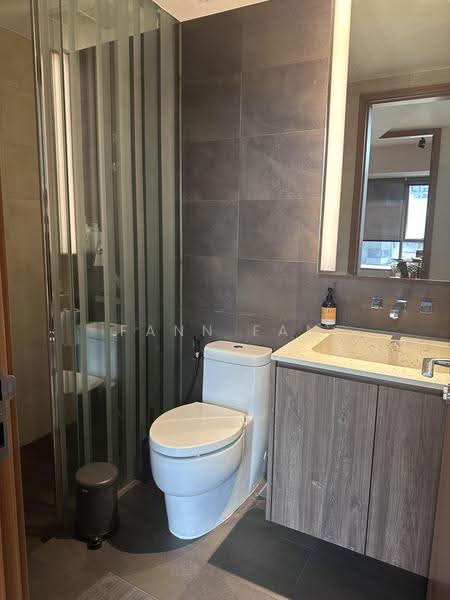 Miro, 1 Lincoln Road, Newton / Novena, 2 Bedrooms, 1,421 sqft, Condominium For Sale, by Fann Fan, 23064893 - Bathroom - PropertyGuru.com.sg