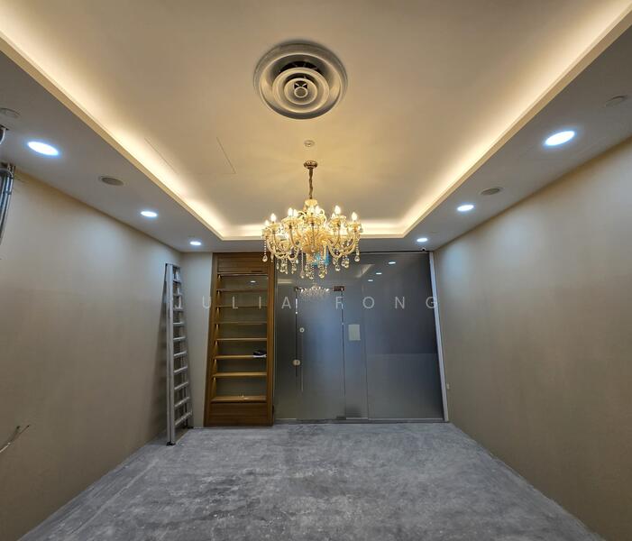 Royal Square, Royal Square, 538 sqft, Food & Beverage For Rent, by Julia Fong, 23065643 - CommercialGuru.com.sg
