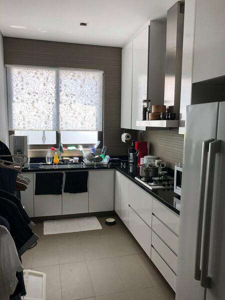 Modern Bungalow with Pool, Dunsfold Drive, 6 Bedrooms, 6,100 sqft, Detached House For Rent, by Sherlyn Koh, 23066943 - PropertyGuru.com.sg