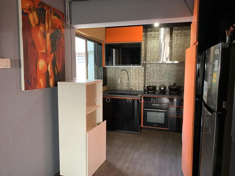 725 Ang Mo Kio Avenue 6, 725 Ang Mo Kio Avenue 6, Ang Mo Kio / Bishan / Thomson, 3 Bedrooms, 1,281 sqft, HDB Flat For Rent, by Marco Wong, 23073127 - Renovated Modern Kitchen - PropertyGuru.com.sg