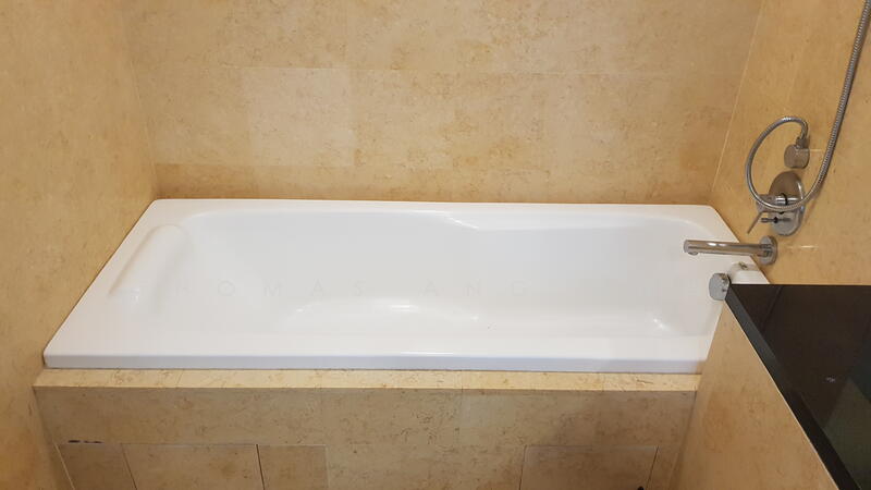 Quiet and tranquil 4 bdrs ensuites mins walk to Buikit Timah reserve, Hindhede Place, 4 Bedrooms, 3,300 sqft, Semi-Detached House For Rent, by Thomas Ang 洪瑞兴, 23077443 - PropertyGuru.com.sg