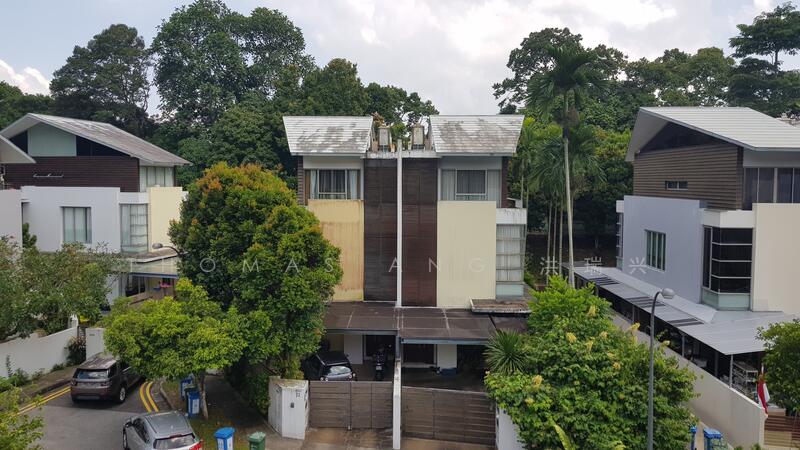 Quiet and tranquil 4 bdrs ensuites mins walk to Buikit Timah reserve, Hindhede Place, 4 Bedrooms, 3,300 sqft, Semi-Detached House For Rent, by Thomas Ang 洪瑞兴, 23077443 - PropertyGuru.com.sg