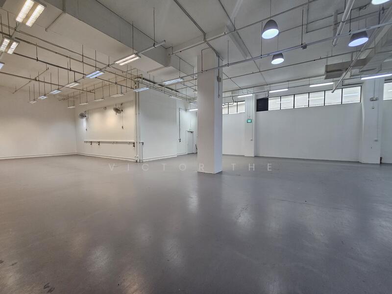 Interlocal Centre, 100G Pasir Panjang Road, 3,300 sqft, Light Industrial (B1) For Rent, by Victor The, 23077612 - CommercialGuru.com.sg