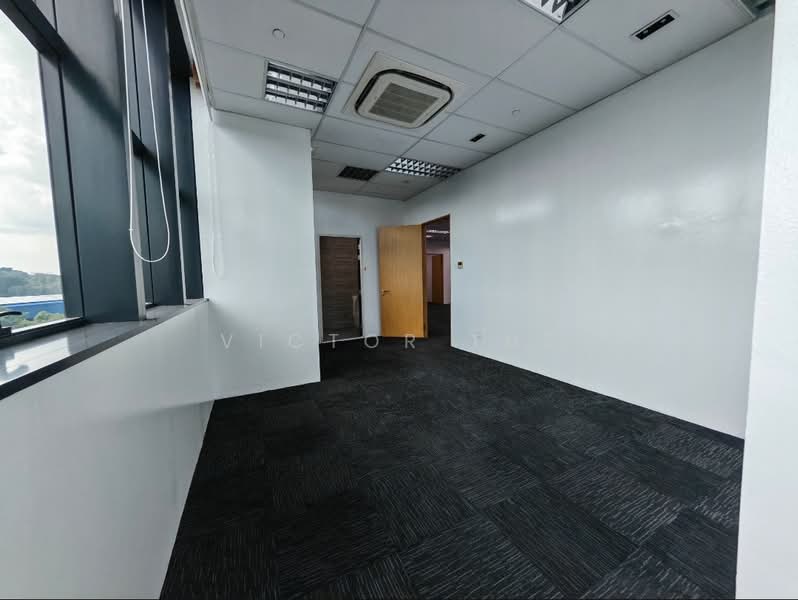 Interlocal Centre, 100G Pasir Panjang Road, Buona Vista / West Coast / Clementi New Town, 3,072 sqft, Light Industrial (B1) For Rent, by Victor The, 23077612 - CommercialGuru.com.sg