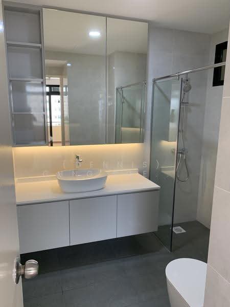 Allsworth Park, 365 Holland Road, Tanglin / Holland / Bukit Timah, 2 Bedrooms, 1,003 sqft, Condominium For Rent, by (Dennis) Chng Swee Cher, 23079504 - New Bathroom - PropertyGuru.com.sg