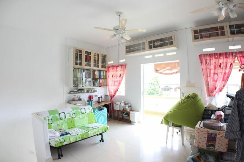 Jalan kayu estatej, Jalan kayu estate, 5 Bedrooms, 2,500 sqft, Corner Terrace For Sale, by ANGIE PEH S B, 23081728 - PropertyGuru.com.sg