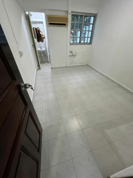 128 Ang Mo Kio Avenue 3, 128 Ang Mo Kio Avenue 3, 2 Bedrooms, 904 sqft, HDB Flat For Rent, by David Yu, 23082239 - PropertyGuru.com.sg